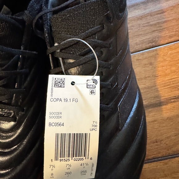 Adidas Black copa 19.1 Soccer Shoes NWT - Picture 2 of 4